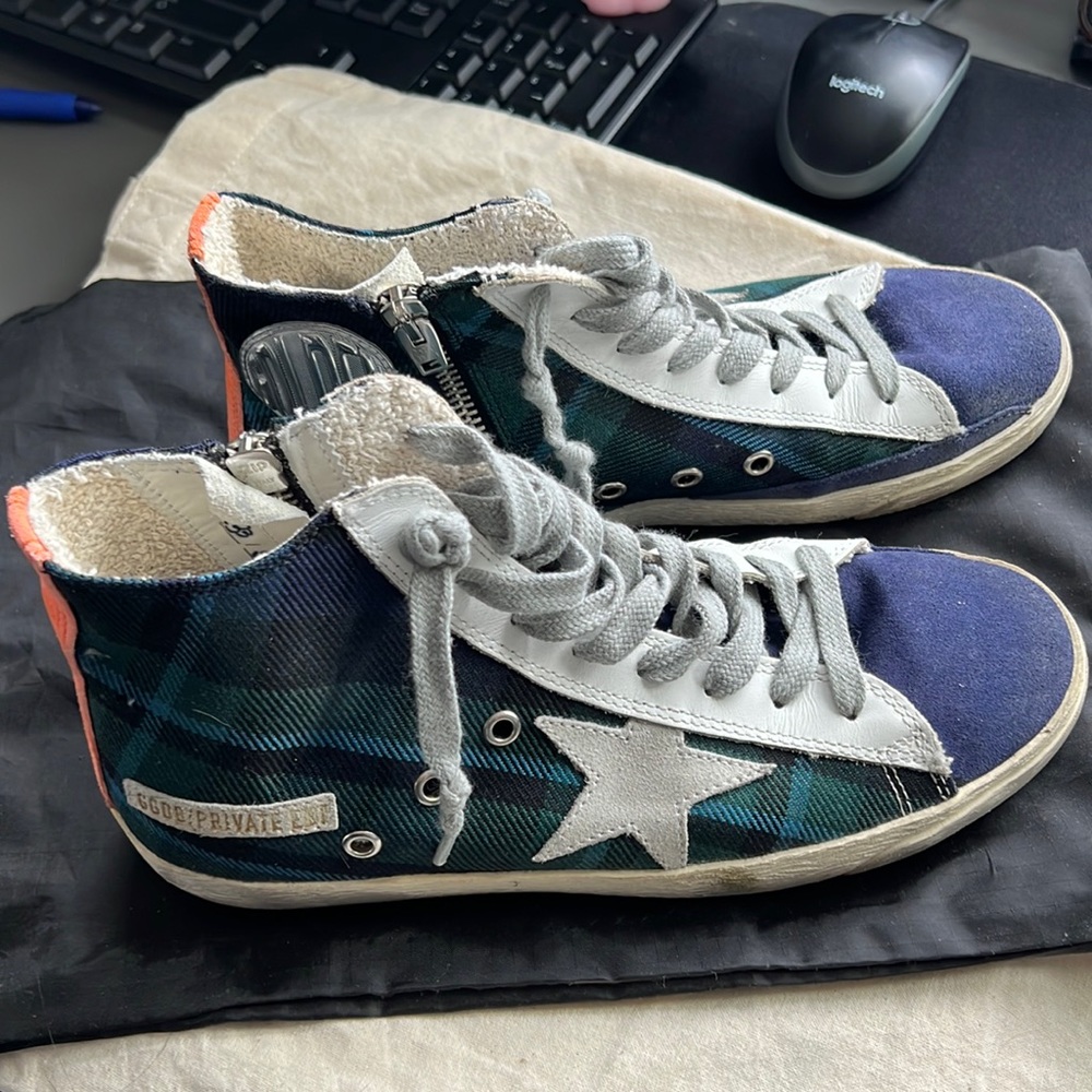 Golden Goose Sneakers